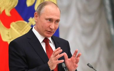 俄罗斯总统普京接受中央广播电视总台台长专访